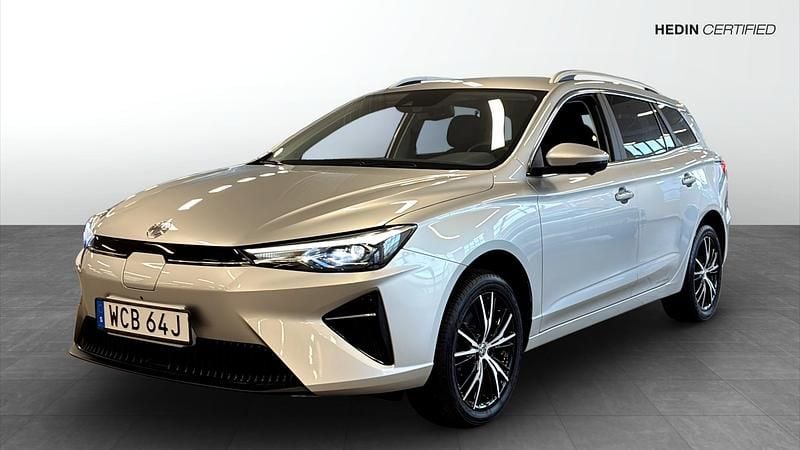 Grå Begagnad 2023 MG MG5 EV Luxury Kombi | 224 900 kr (Bra pris) - Bild 1/4