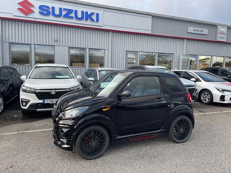 Svart Begagnad 2021 Ligier JS50 Halvkombi | 182 900 kr - Bild 1/4