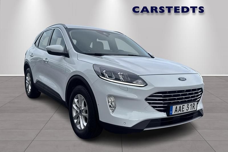 Vit Begagnad 2022 Ford Kuga SUV | 279 800 kr (Lite dyr) - Bild 1/4