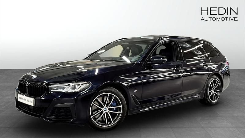 Begagnad BMW 540 M Sport 333 HK (244 kW) 2021 Svart Kombi