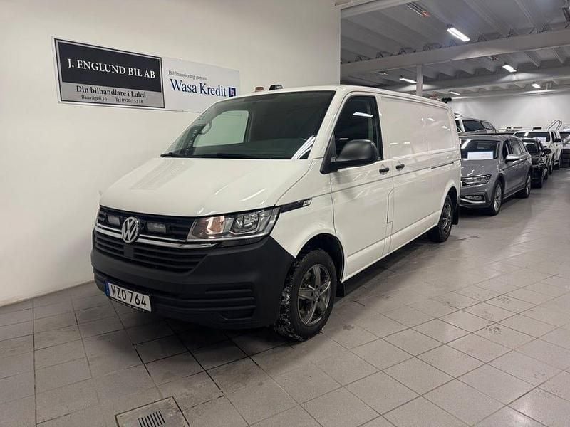 Vit Begagnad 2022 VW T6.1 Van | 399 900 kr (Marknadspris) - Bild 1/4
