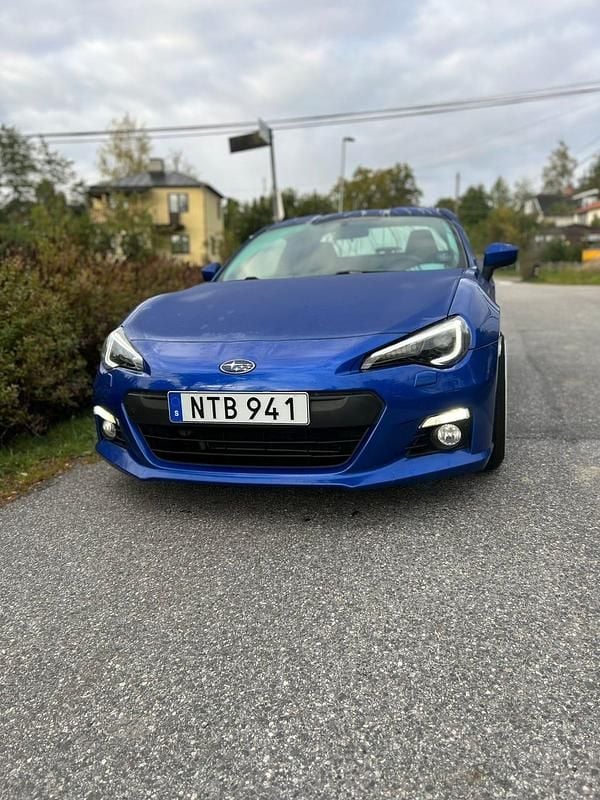 Begagnad Subaru BRZ 200 HK (147 kW) 2015 Sportkupé