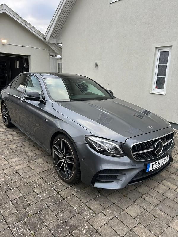 Begagnad 2019 Mercedes E53 AMG AMG Sedan | 539 000 kr (Marknadspris) - Bild 1/4
