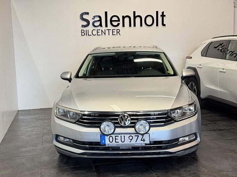 Begagnad VW Passat GT 190 HK (139 kW) 2016 Silver Kombi