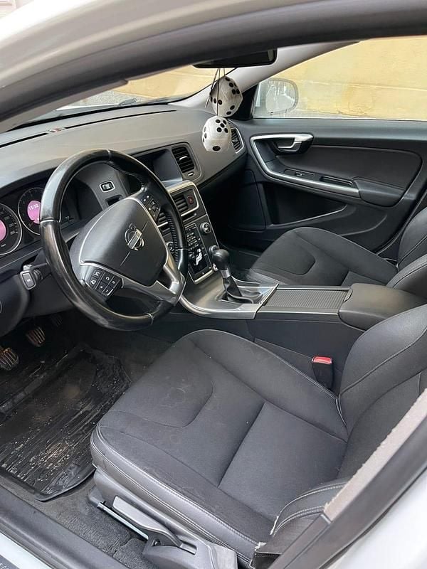 Begagnad Volvo V60 115 HK (84 kW) 2013 Kombi