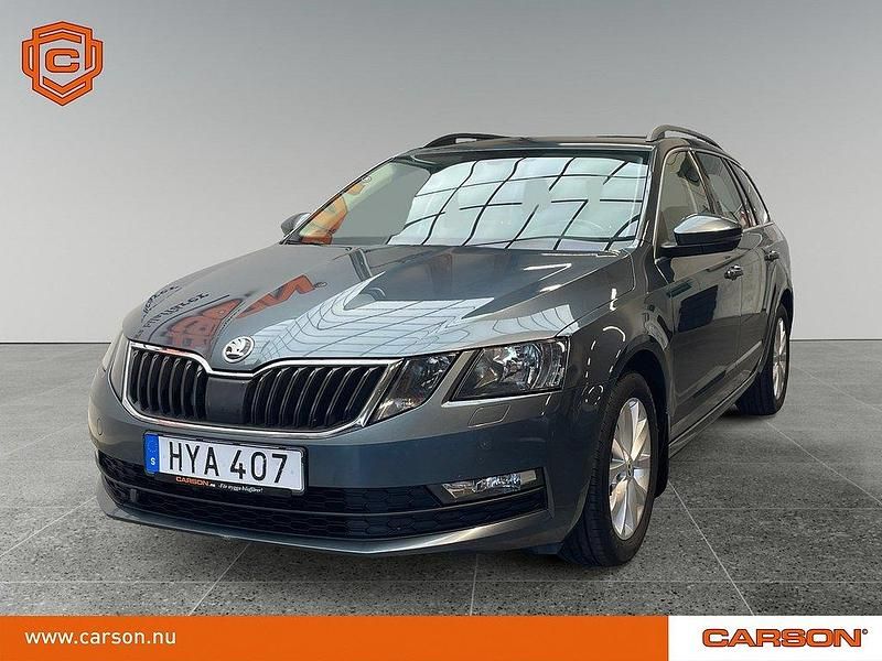 Grå Begagnad 2018 Skoda Octavia Ambition Kombi | 137 900 kr (Marknadspris) - Bild 1/3
