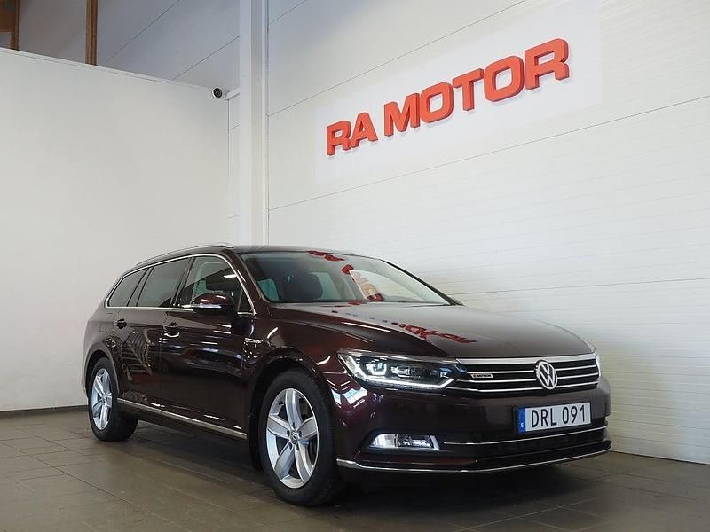 Begagnad VW Passat GTS 239 HK (175 kW) 2015 Mörkröd Kombi