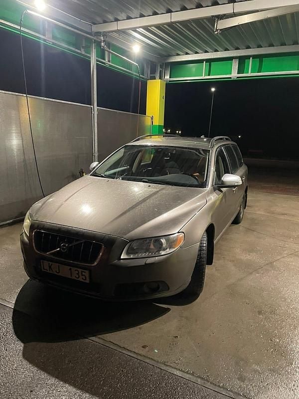 Begagnad Volvo V70 163 HK (119 kW) 2009 Kombi