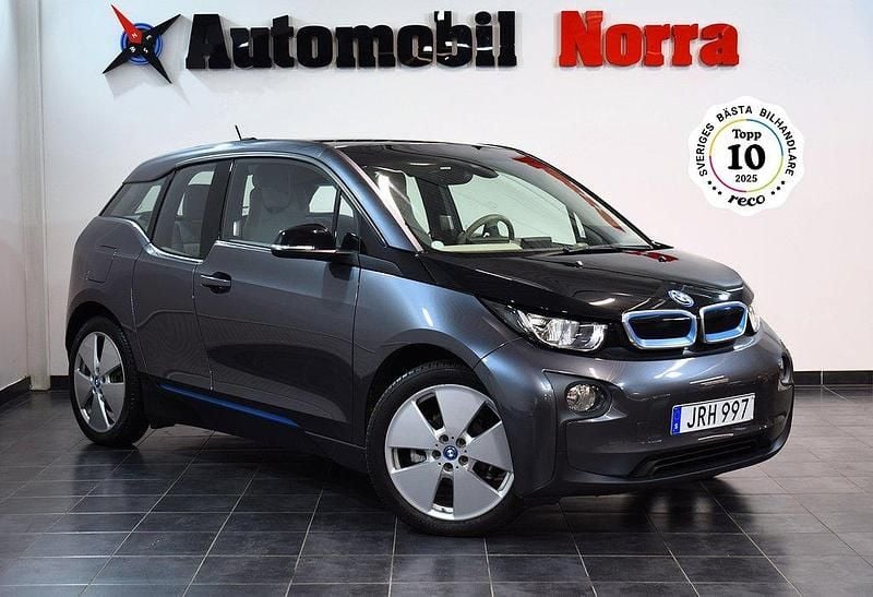 Grå Begagnad 2016 BMW i3 Comfort Edition Halvkombi | 129 900 kr (Dyr) - Bild 1/3
