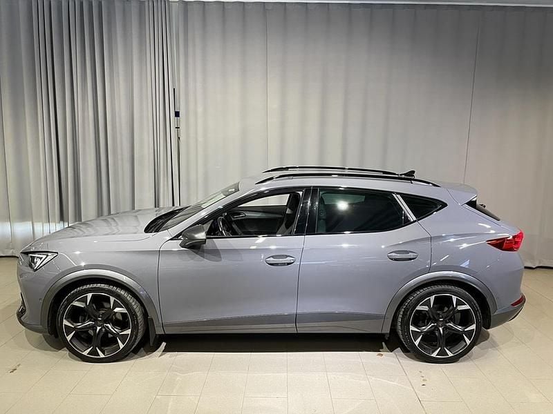 Begagnad Cupra Formentor 151 HK (111 kW) 2023 Grå SUV