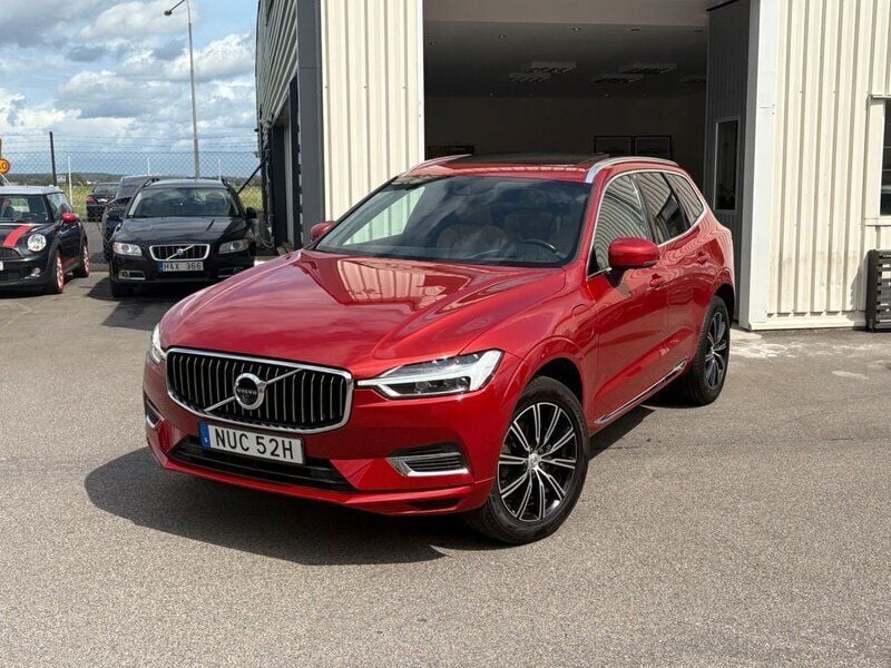 Röd Begagnad 2020 Volvo XC60 Inscription SUV | 339 900 kr (Marknadspris) - Bild 1/4