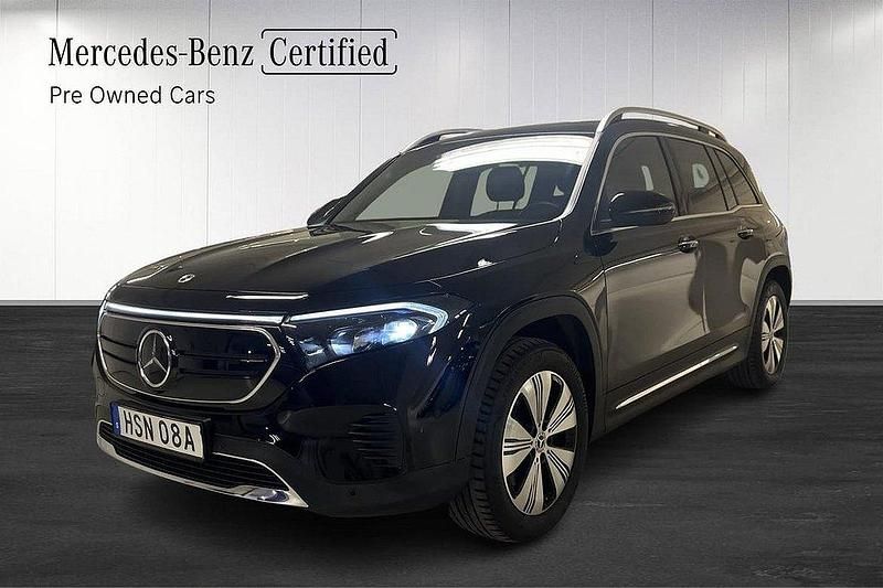 Svart Begagnad 2022 Mercedes EQB300 SUV | 389 900 kr (Bra pris) - Bild 1/4
