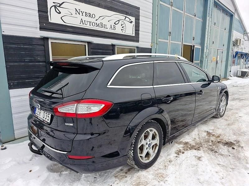 Begagnad Ford Mondeo Business Edition 163 HK (119 kW) 2010 Svart Kombi