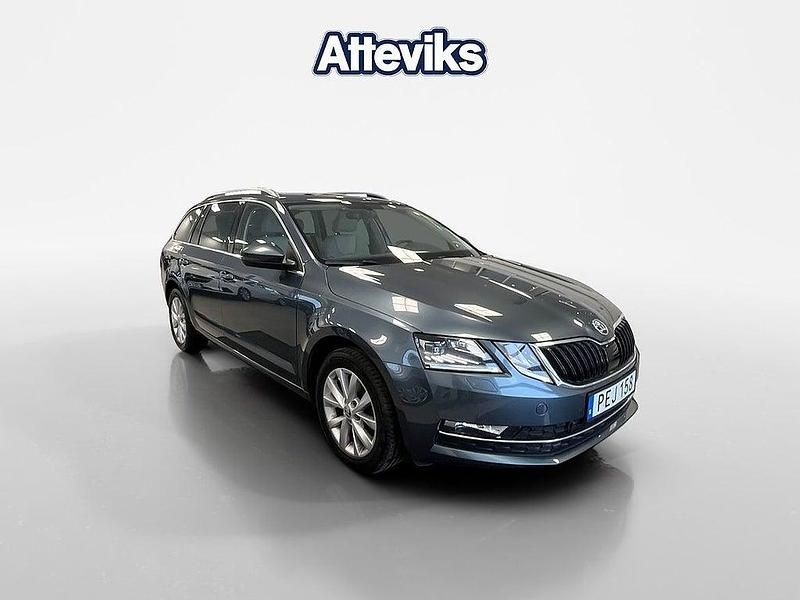 Begagnad Skoda Octavia 151 HK (111 kW) 2018 Grå Kombi