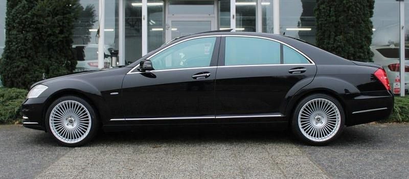 Begagnad Mercedes S400 SE 299 HK (219 kW) 2010 Svart Sedan