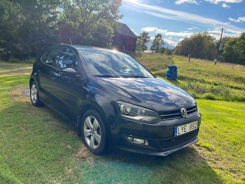 Begagnad 2012 VW Polo Halvkombi | 49 000 kr (Marknadspris) - Bild 1/4