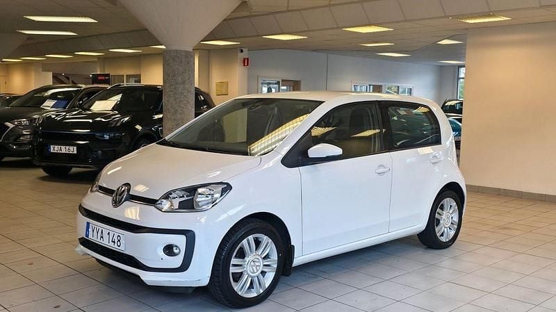Vit Begagnad 2017 VW up! high up! Halvkombi | 75 900 kr (Marknadspris) - Bild 1/4