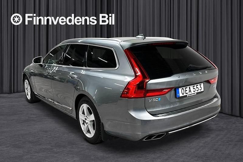 Begagnad Volvo V90 Inscription 235 HK (172 kW) 2016 Grå Kombi