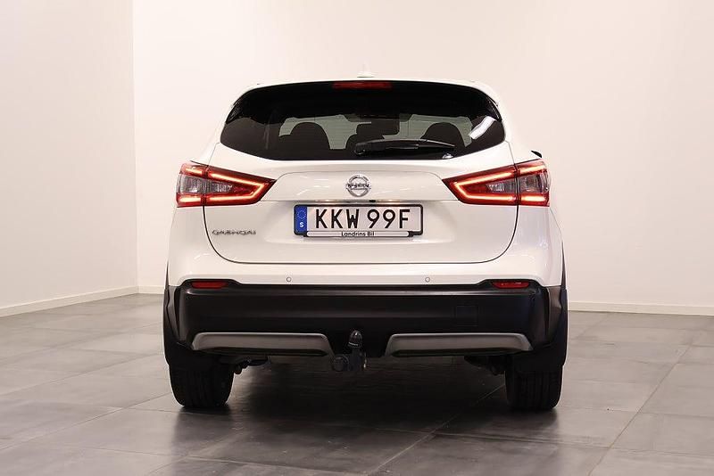 Begagnad Nissan Qashqai N-Connecta 160 HK (117 kW) 2019 Vit SUV