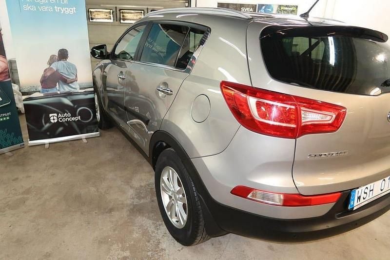 Begagnad Kia Sportage EX 184 HK (135 kW) 2012 Silver SUV