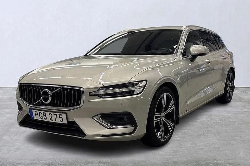 Vit Begagnad 2018 Volvo V60 Inscription Kombi | 349 900 kr (Marknadspris) - Bild 1/4
