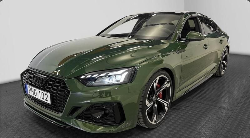 Grön Begagnad 2020 Audi RS5 Sportback Comfort Halvkombi | 689 900 kr - Bild 1/4