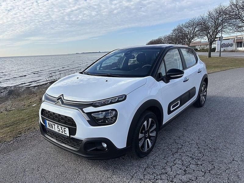 Begagnad Citroën C3 110 HK (80 kW) 2022 Vit Halvkombi