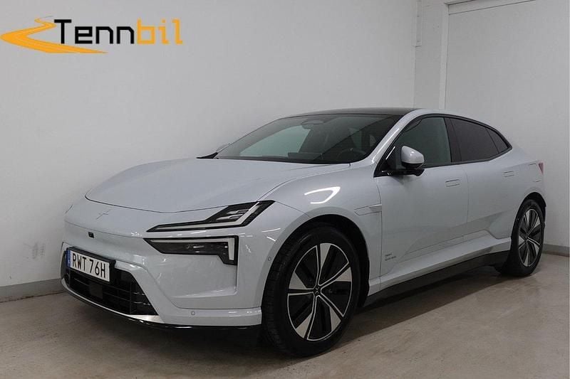 Silver Begagnad 2025 Polestar 4 Pilot SUV | 699 500 kr (Lite dyr) - Bild 1/4