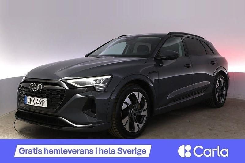 Grå Begagnad 2023 Audi Q8 e-tron SUV | 461 990 kr (Marknadspris) - Bild 1/4