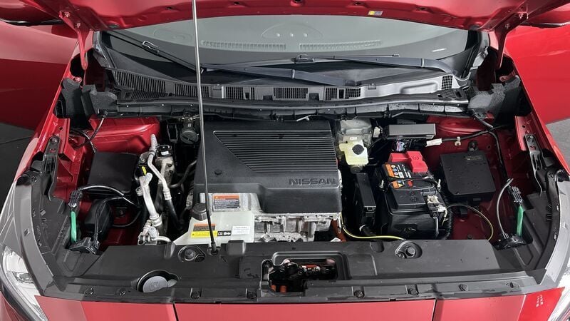 Begagnad Nissan Leaf 109 kW (149 HK) 2018 Halvkombi