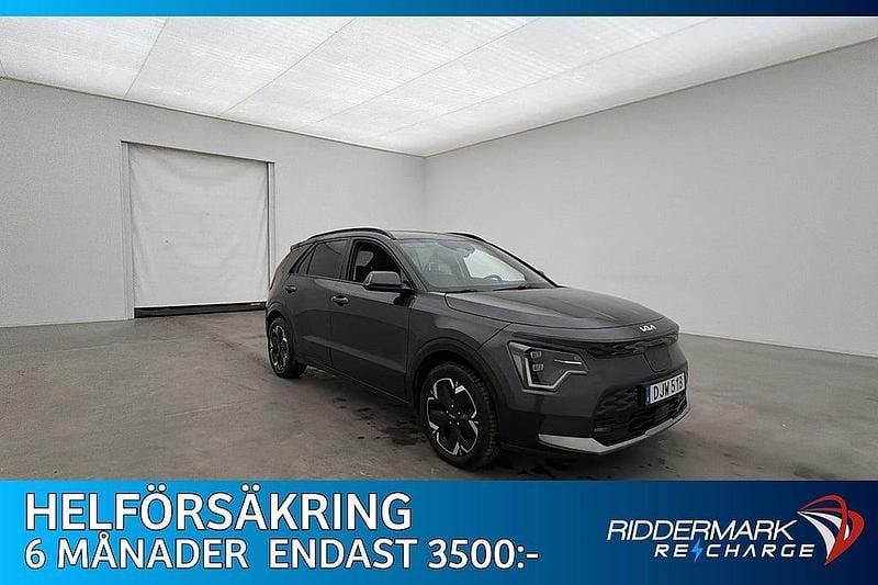Begagnad Kia e-Niro Advance 150 kW (204 HK) 2023 Grå SUV