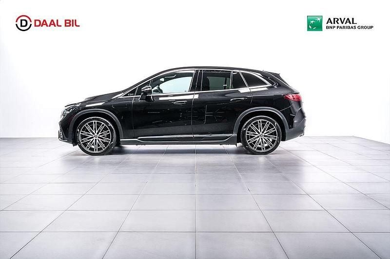 Svart Begagnad 2024 Mercedes EQE350 AMG line SUV | 719 700 kr (Bra pris) - Bild 1/4