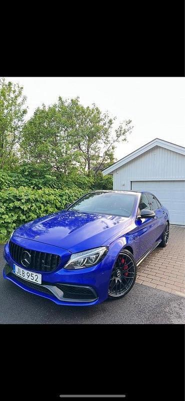 Silver Begagnad 2016 Mercedes C63S AMG AMG Sedan | 479 000 kr (Marknadspris) - Bild 1/4