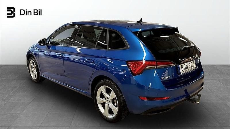 Begagnad Skoda Scala Style 110 HK (80 kW) 2023 Blå Halvkombi