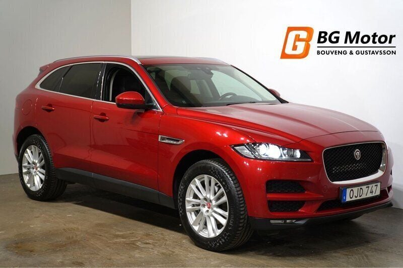Röd Begagnad 2016 Jaguar F-Pace SUV | 219 800 kr (Lite dyr) - Bild 1/4