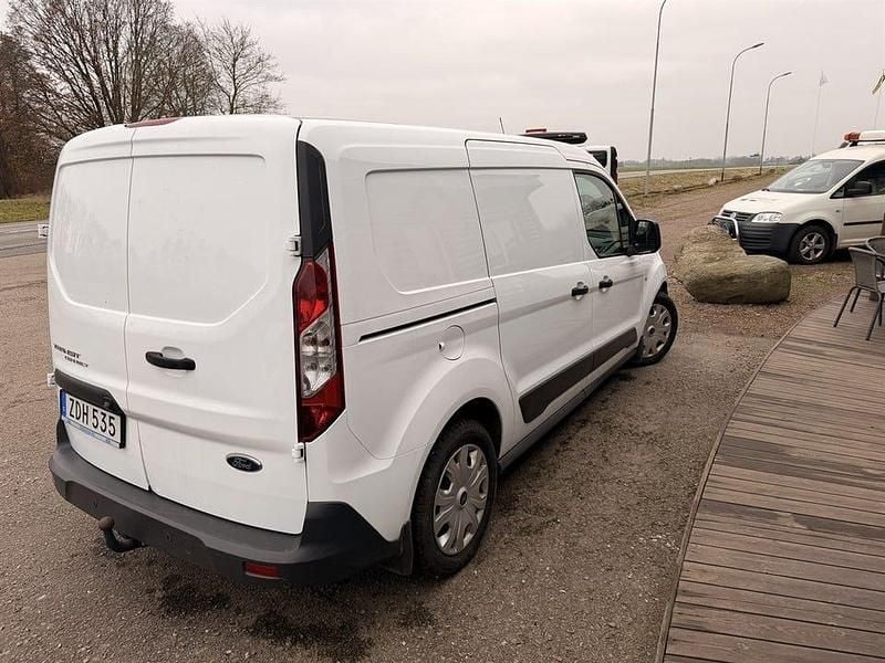 Begagnad Ford Transit Connect 101 HK (74 kW) 2018 Vit Minibuss