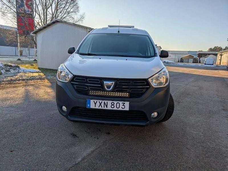 Begagnad Dacia Dokker Express 90 HK (66 kW) 2019 Van