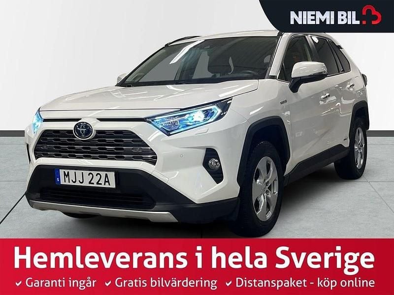 Begagnad Toyota RAV4 Hybrid Executive 222 HK (163 kW) 2021 Vit SUV