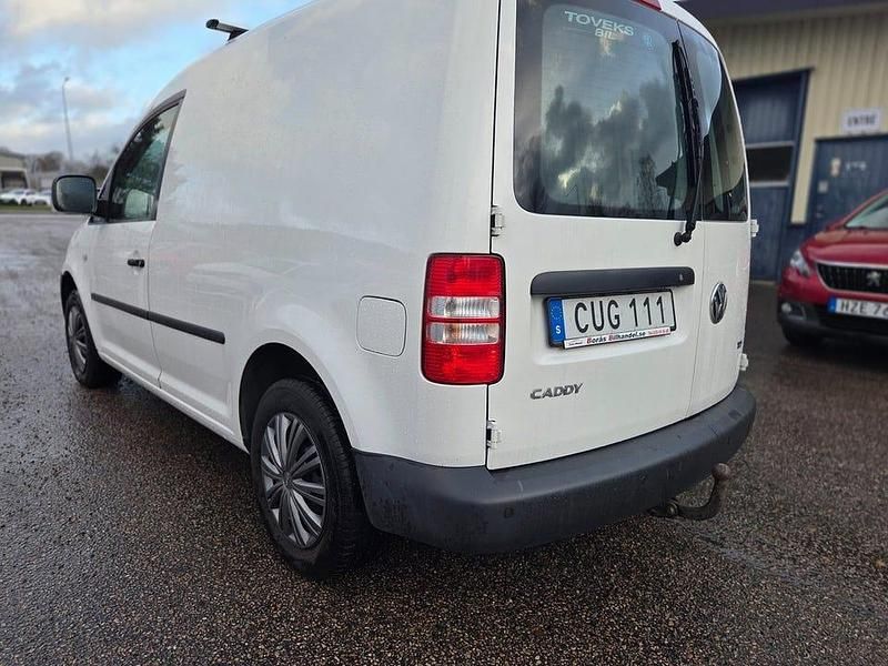Begagnad VW Caddy 75 HK (55 kW) 2015 Vit Minibuss