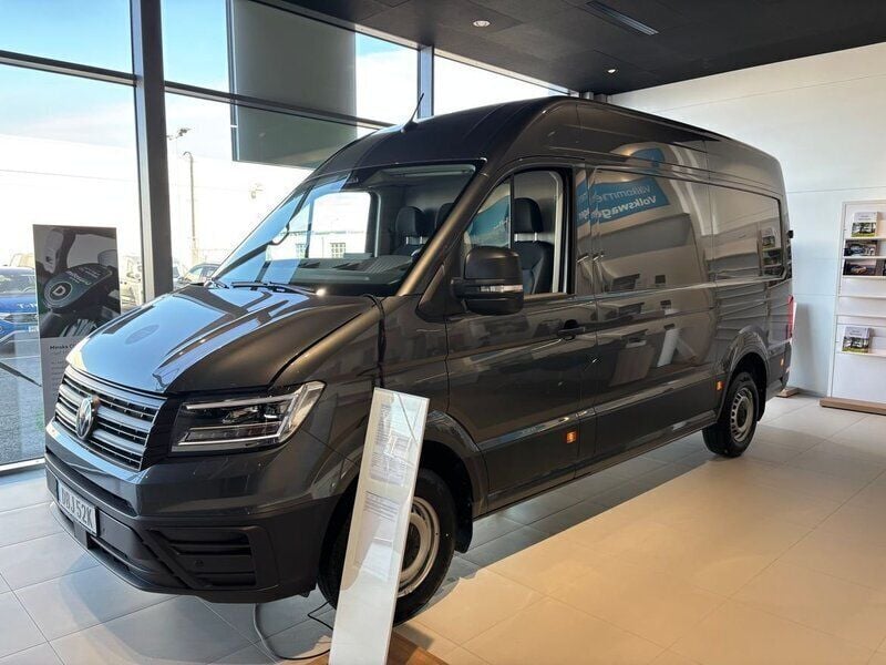 Grå Ny 2025 VW Crafter Van | 649 900 kr (Lite dyr) - Bild 1/4