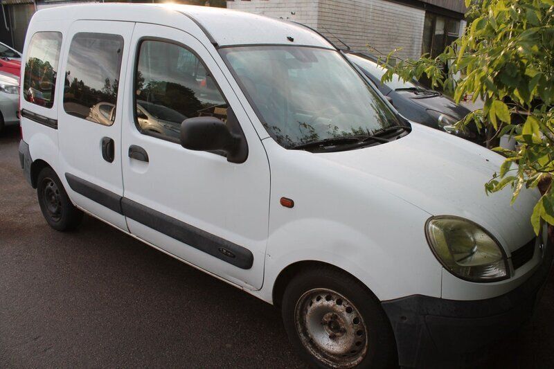 Vit Begagnad 2003 Renault Kangoo Authentique Minibuss | 4 900 kr - Bild 1/4