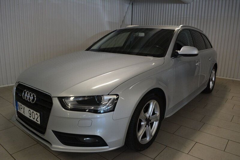 Silver Begagnad 2013 Audi A4 Kombi | 85 000 kr (Bra pris) - Bild 1/3