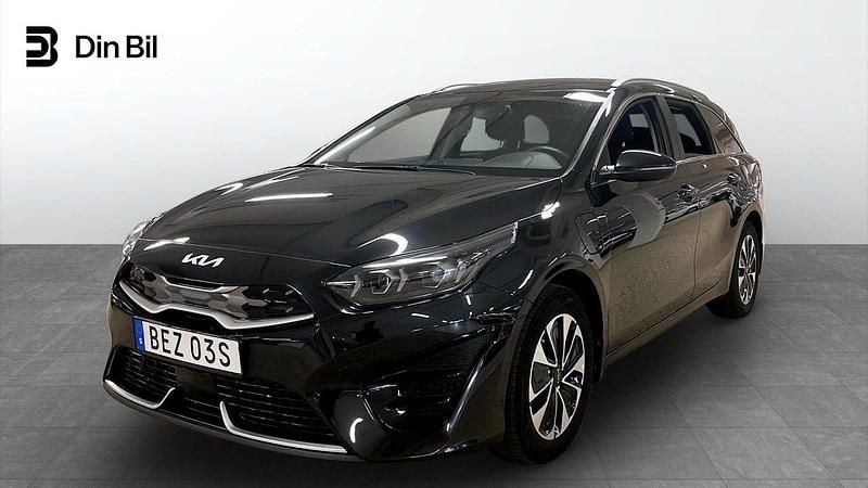 Svart Begagnad 2021 Kia Ceed Sportswagon Advance Kombi | 219 800 kr (Bra pris) - Bild 1/4