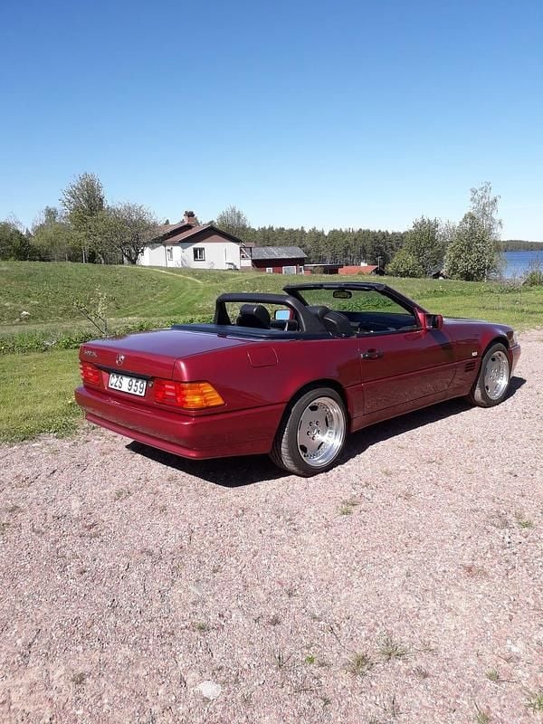 Begagnad 1993 Mercedes SL500 Cab | 143 000 kr - Bild 1/2