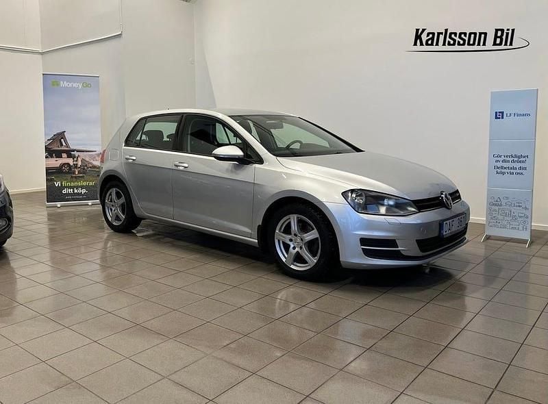 Begagnad VW Golf VII 105 HK (77 kW) 2014 Silver