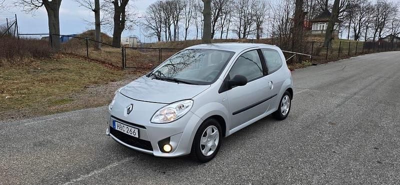 Begagnad Renault Twingo 76 HK (55 kW) 2008 Halvkombi