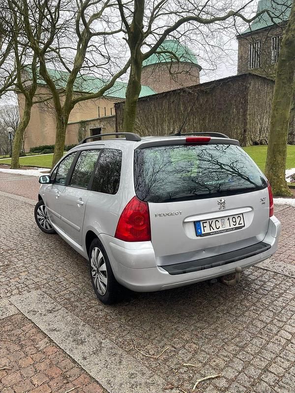 Begagnad Peugeot 307 136 HK (100 kW) 2007 Kombi