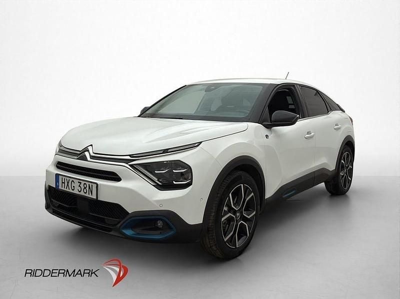 Begagnad Citroën e-C4 Shine 100 kW (136 HK) 2021 Vit Halvkombi