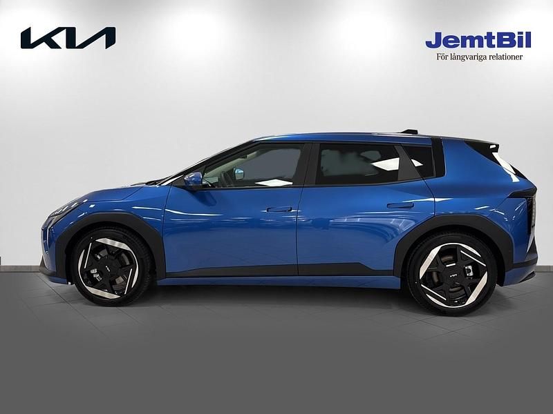 Ny Kia EV4 2026 Blå Halvkombi