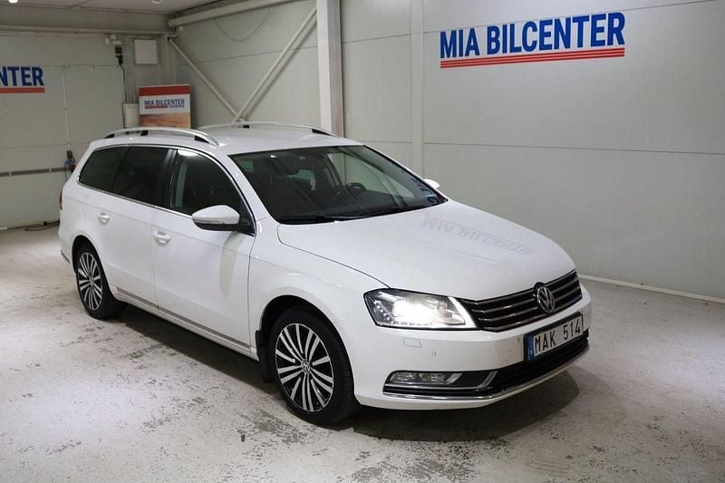 Vit Begagnad 2011 VW Passat Kombi | 68 000 kr (Marknadspris) - Bild 1/4